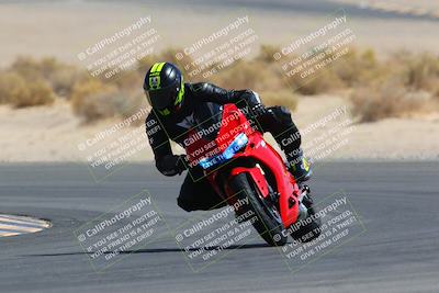 media/Mar-28-2022-Superbike Trackdays (Mon) [[b8603d0f67]]/Open Track Time/Turn 16/